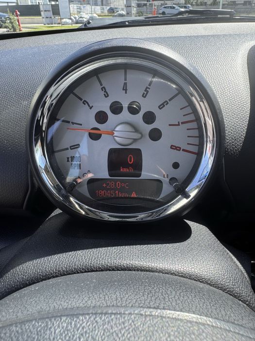 Vand Mini Cooper Countryman S 2011