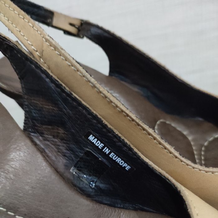 Продам босоножки 36 р