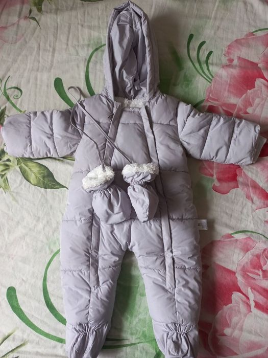Продам детский зимний комбинезон