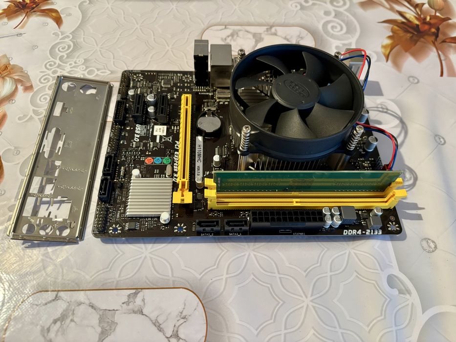 Продам комплект H110 DDR4