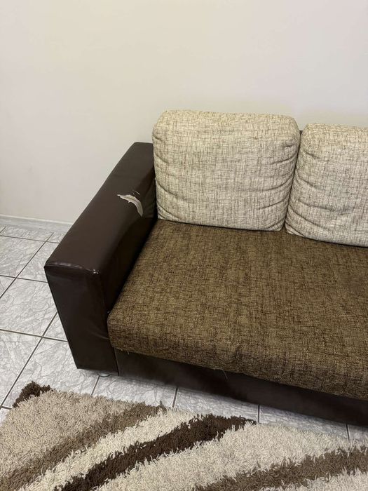 Продавам ъглов диван