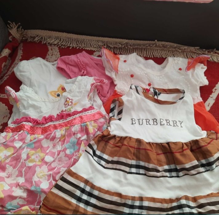 Продам  детские вещи