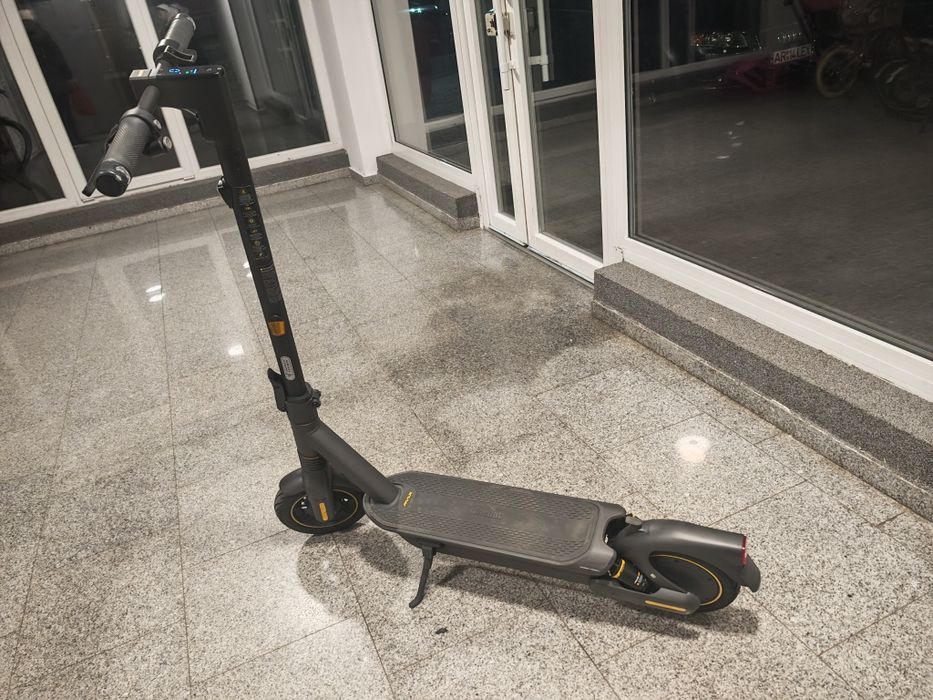 Trotineta ninebot g2 max
