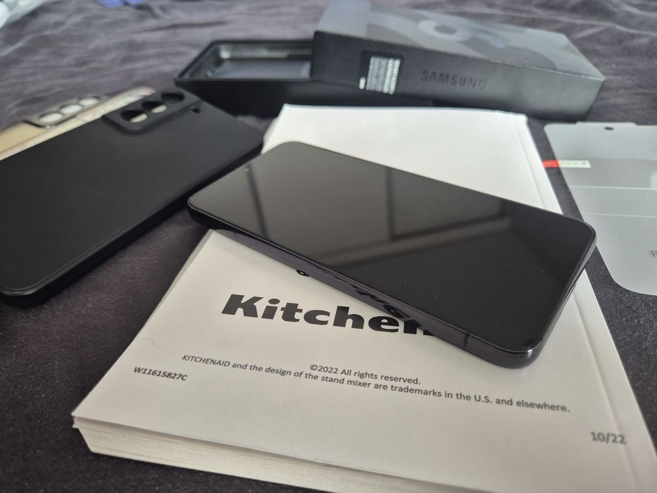 Samsung Galaxy S22, 128GB. Перфектен