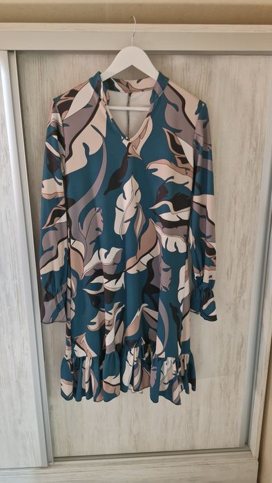 Цветна рокля L/ XL размер