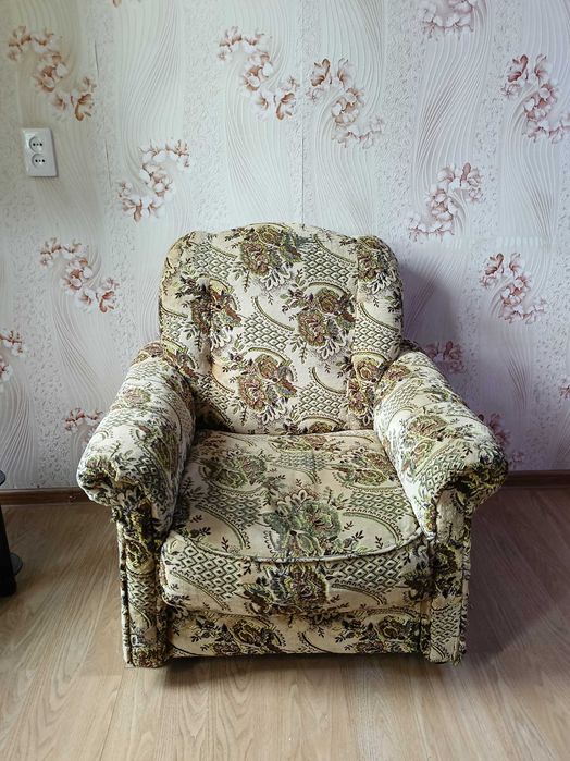 Мебель продается