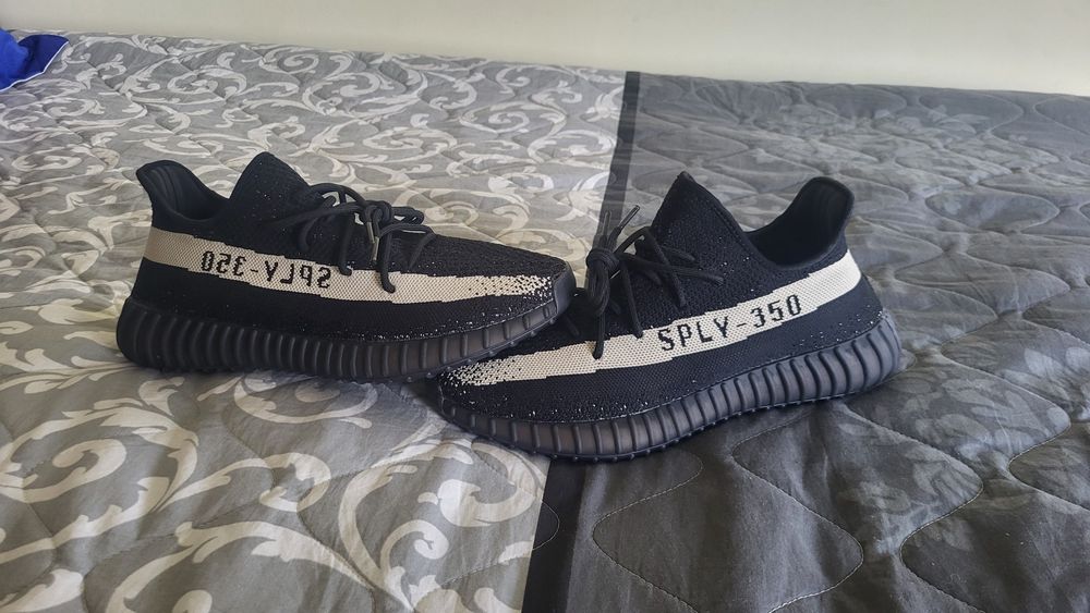Yeezy 350 noi de vară