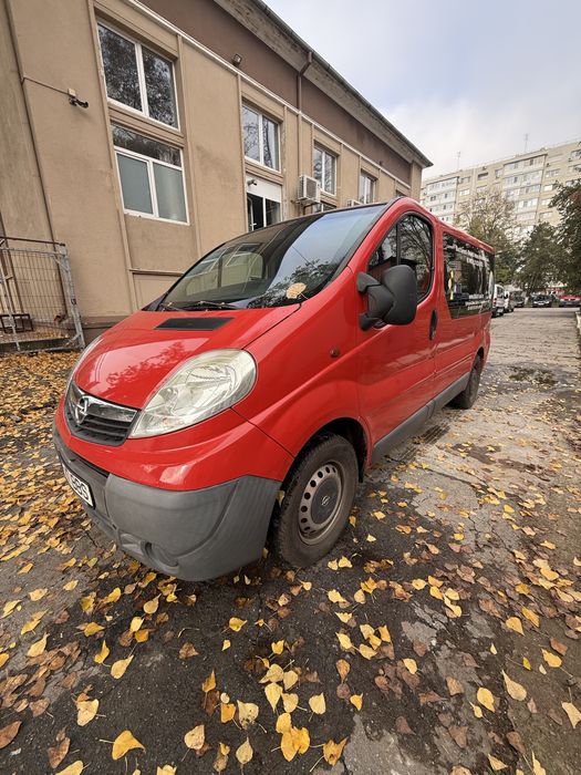 Vivaro/trafic 8+1 locuri 2010-299000 km
