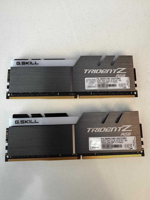 Memorie RAM 32GB DDR4 - 3600MHz CL16 - G.Skill Trident Z RGB (2x16GB) - Dual Channel 16-19-19-39 - Cumparate acum 6 luni