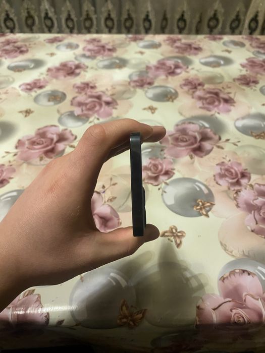 Iphone 12 pro в хорошем состоянии