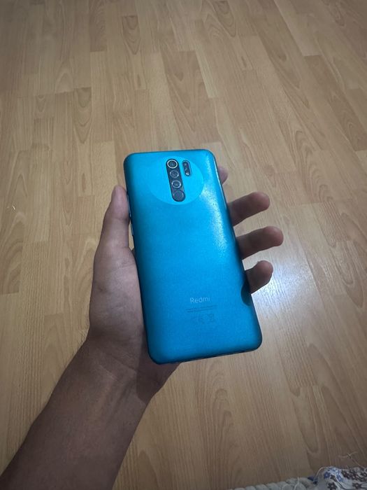 Xiaomi Redmi 9 срочно продам