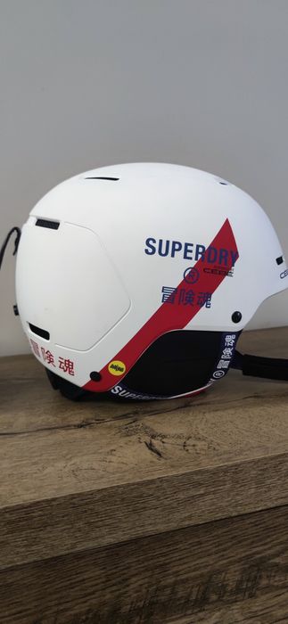 Snowboard екипировка