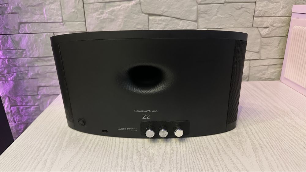 Bowers & Wilkins Zeppelin Mini 2 (Z2) колона + Bluetooth