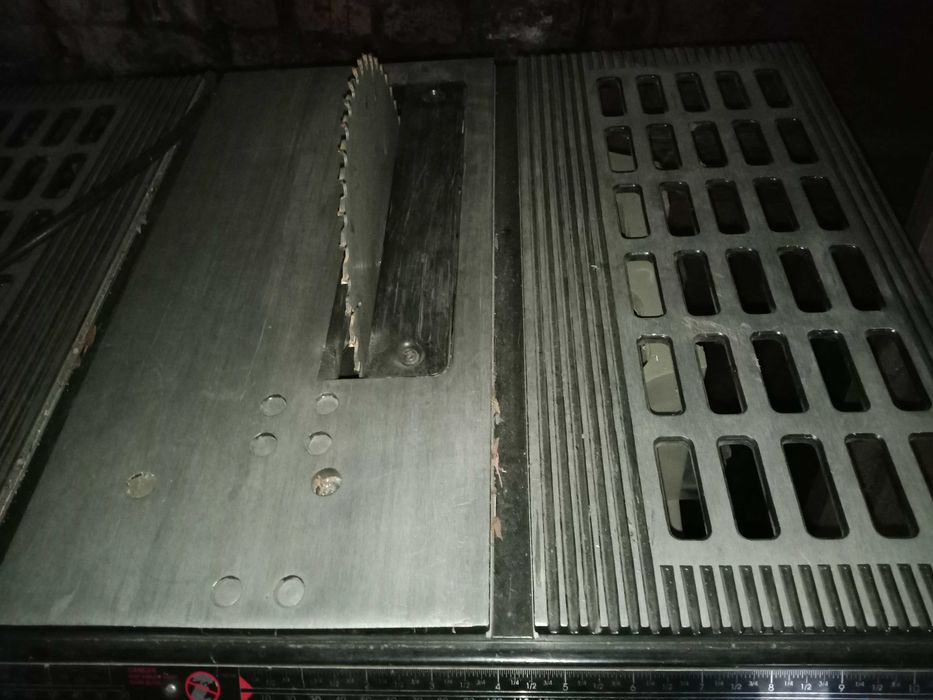 Дисковая пила Crown CT15046