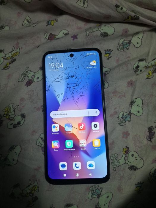 Продам б/у телефон Redmi 10 128гб