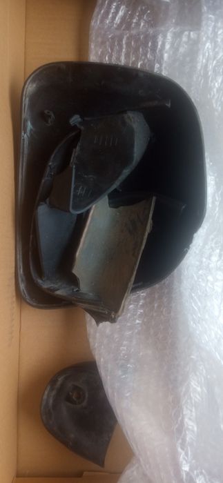 Продам зеркало на Scania