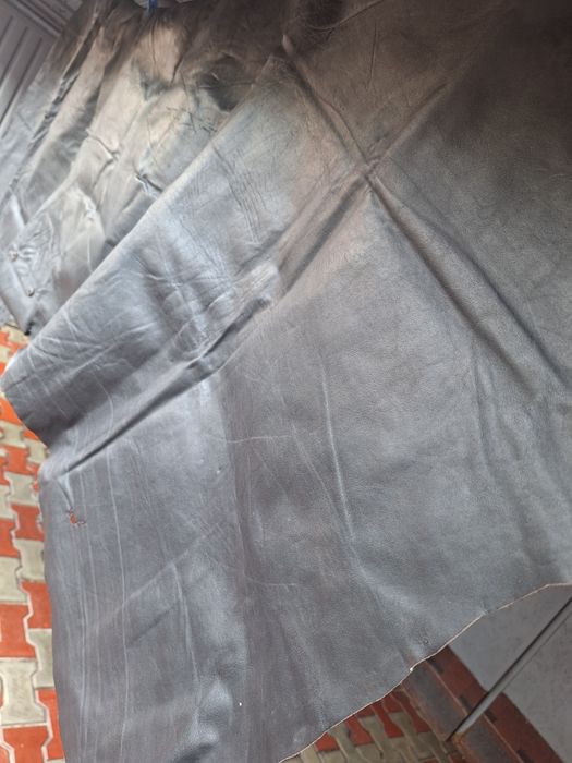 Piele neagră  prelucrată