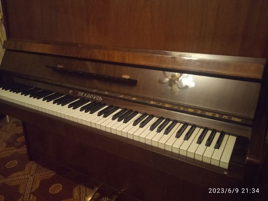 Продается пионино Срочно