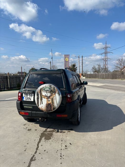 Land rover frelender 1