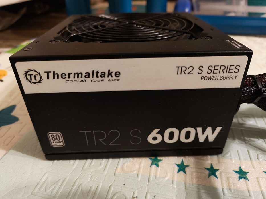 Блок питания Thermaltake TR2 S 600W
