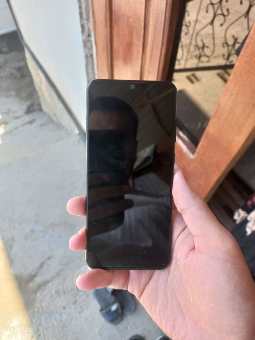 ZTE android telefon arzon narxda srochna
