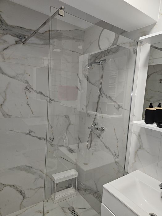 Garsoniera  noua mobilata si utilata