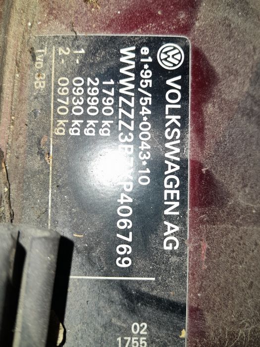 Se vinde Passat 1.6 benzina și GPL