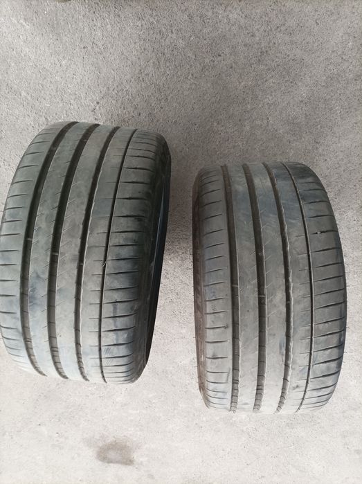 Продавам 2 летни гуми 315/30ZR21 105Y Michelin - 240 лв/бр./122,71 евр