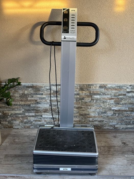 OTO Flabelos WBV-3000, aparat profesional de vibrații.