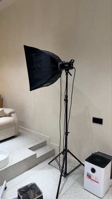 Продам постоянный свет