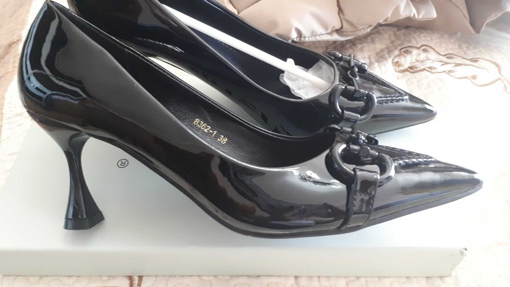 Туфли женские модные