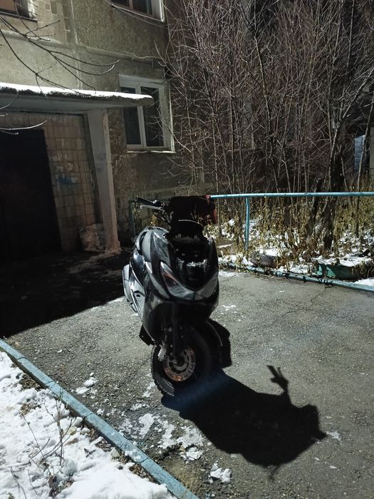 Продам мопед Макси 150