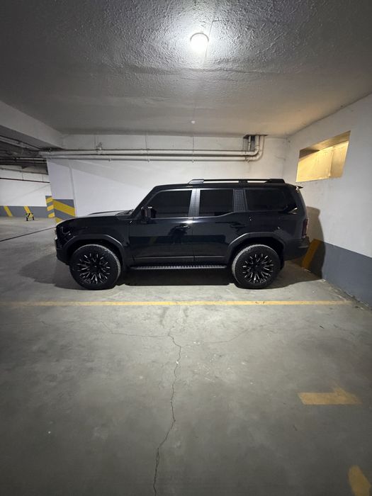 Продам Land Cruiser Prado 250 Full  2025 5 тыс пробег