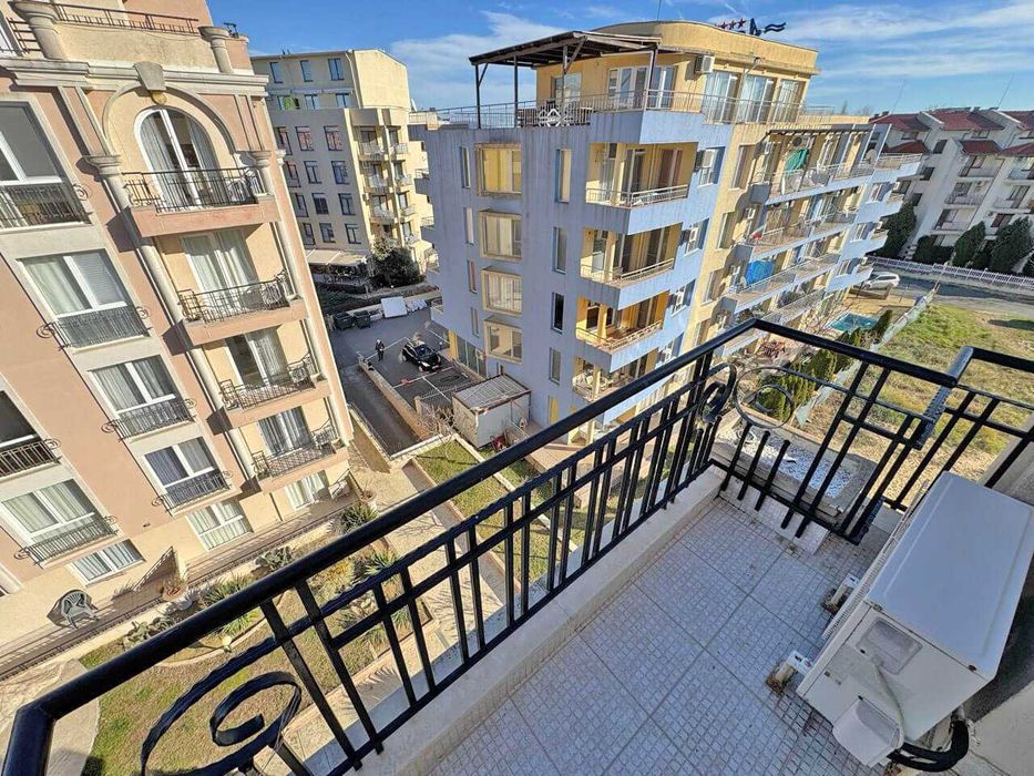 Продава се Двустаен апартамент в к.к. Слънчев бряг - 40 кв.м за 1413 €/кв.м - Снимка #8