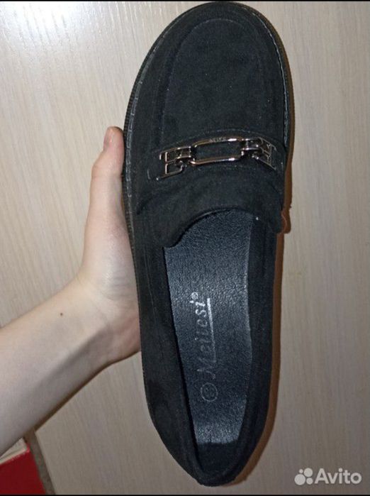 Продаю новые лоферы женские