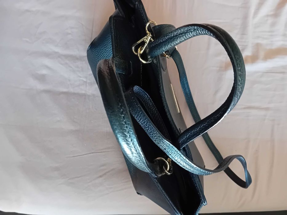 Дамска чанта от естествена кожа Antonia Moretti