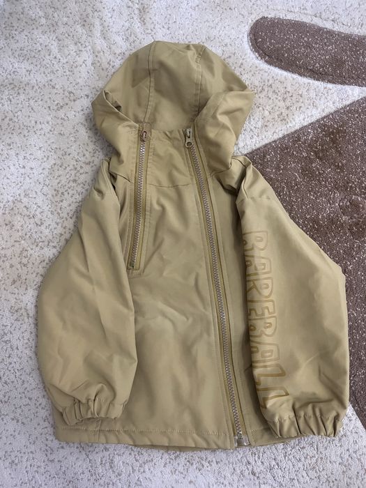 Продам ветровку