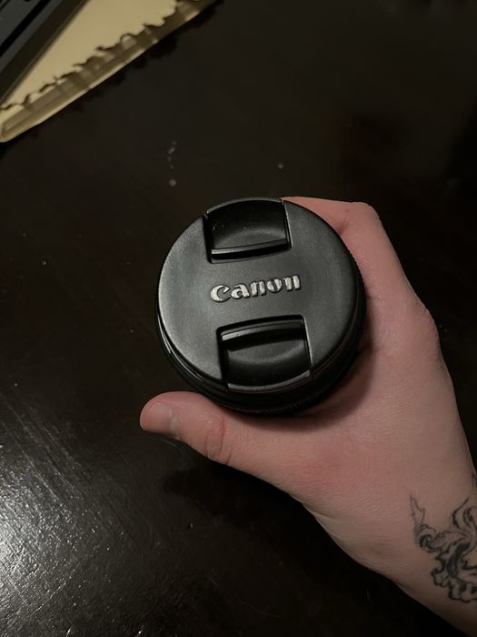 obiectiv CANON efs 18-55mm