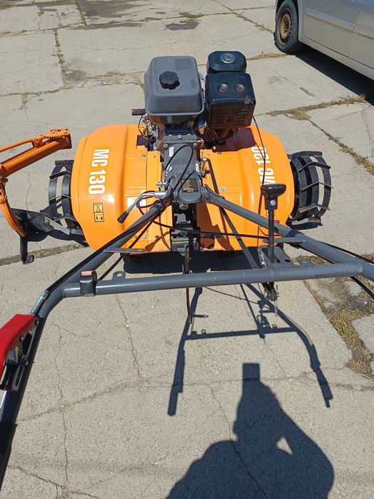 Vând motocultor o mac 13cp