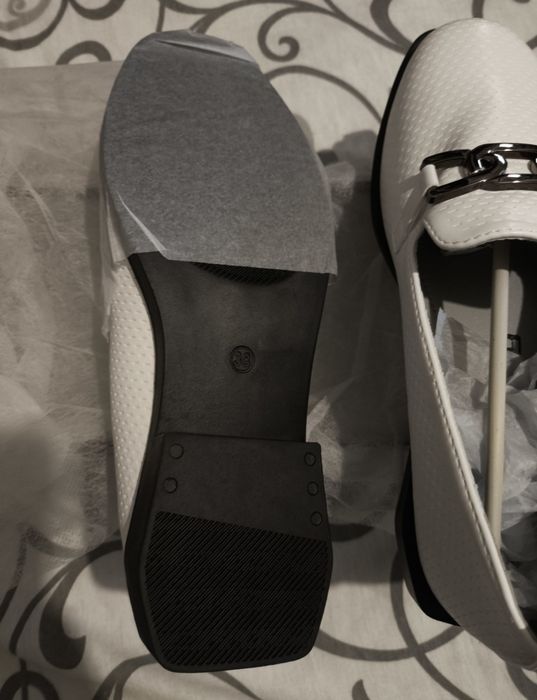 Классическая обувь, туфли, лоферы белые