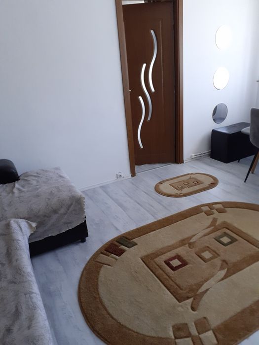 Vand apartament cu 2 camere