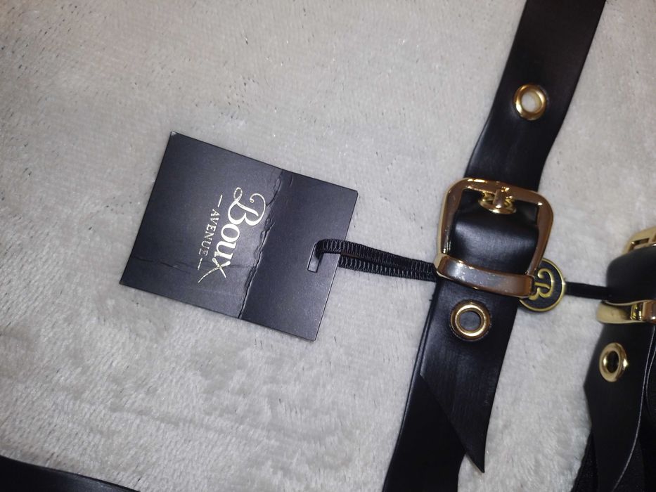 Кожен сутиен размер S