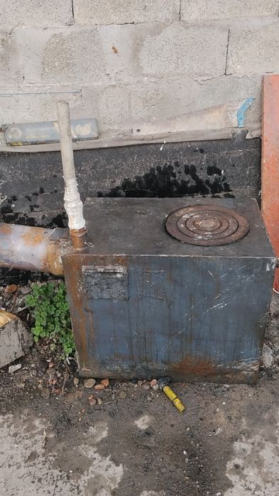 Печь железная на твёрдом топливе