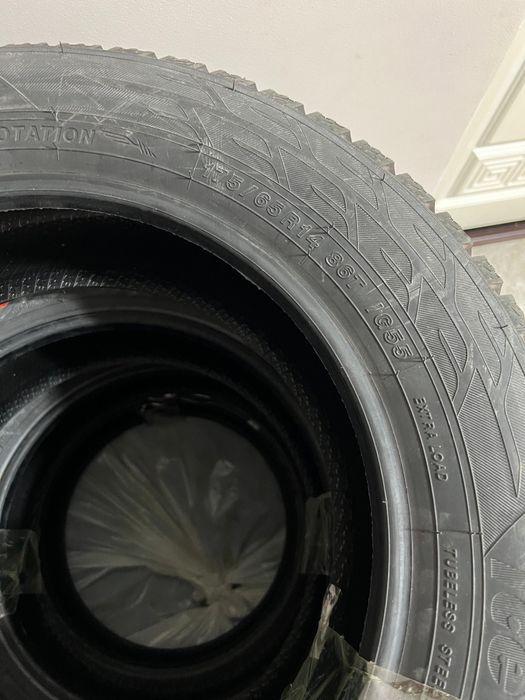 Продам шины YOKOHAMA ICE GUARD 55 R14 175/65