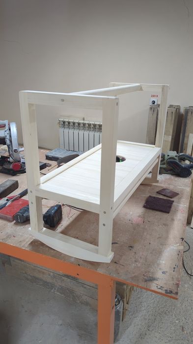 Бесік таза ағаш шегесіз