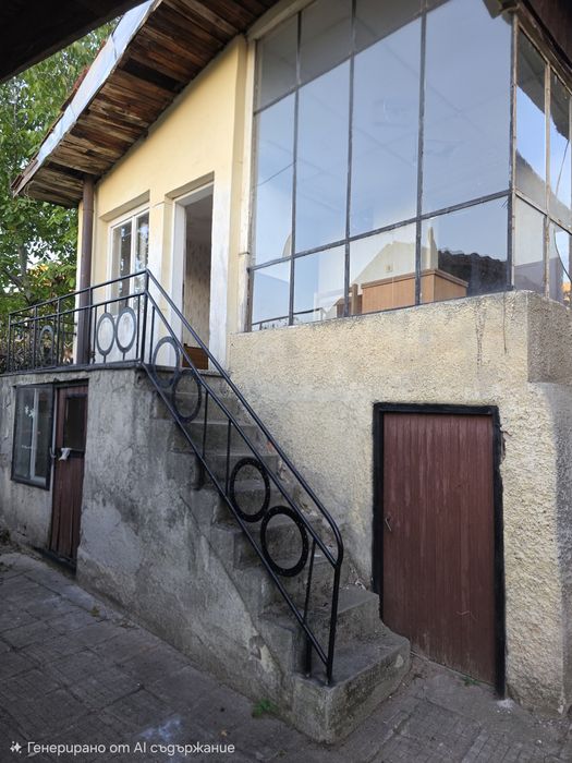 Продавам, заменям! Къща в гр. Радомир