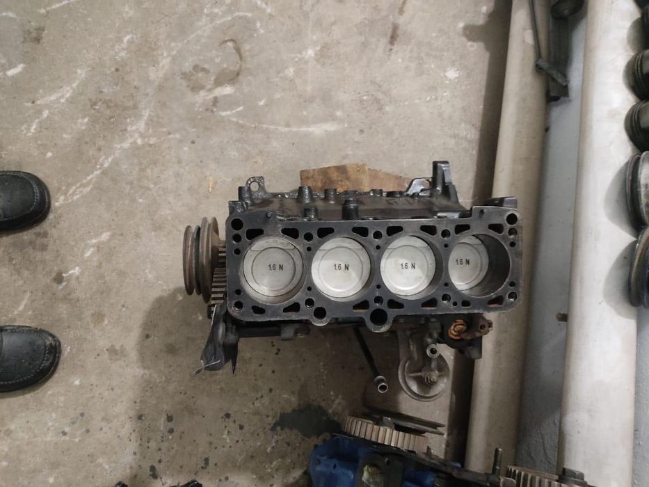 Головки Пассат Ауди 1.8