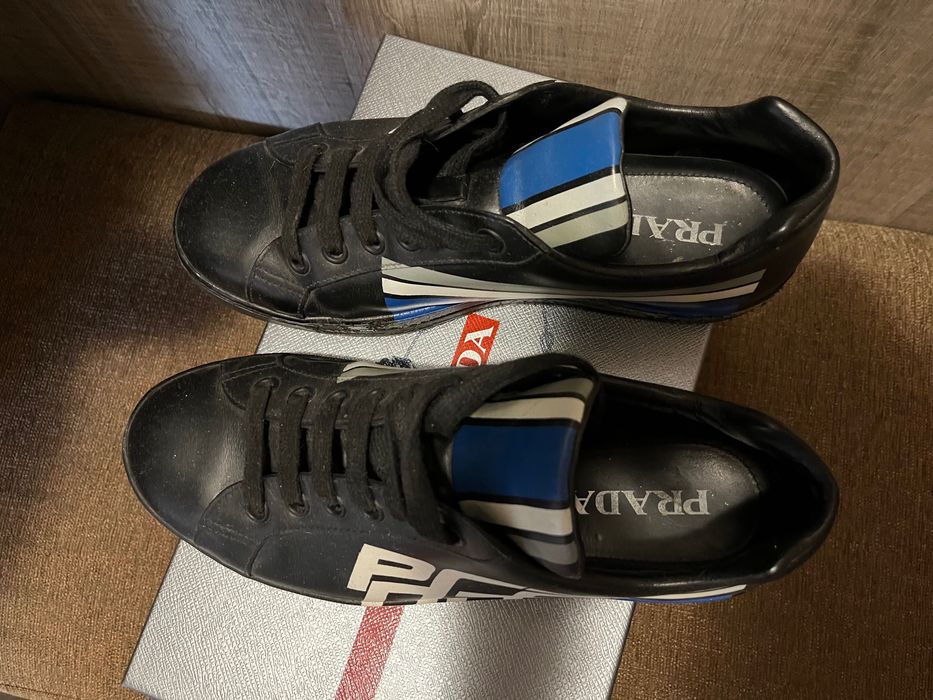 Мъжки обувки Prada