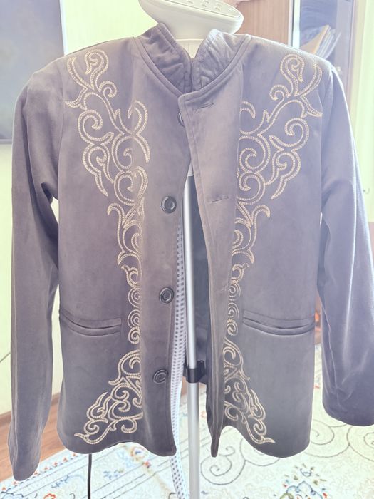 Продам казахский костюм