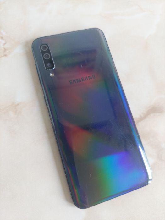 [A50] Vând Samsung Galaxy A50 [pentru piese] [NU se mai aprinde] //poze reale